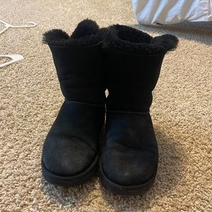Black Bailey bow Uggs